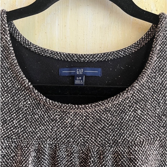 Vintage grey Gap mini dress - Picture 2 of 6